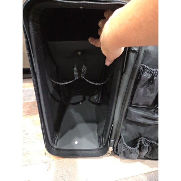 OGIO Locker Bag Black Super Sport Gym Portable Travel Used NO Bottles - Picture 11 of 12